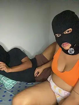 Snapshot of doble_tentacion chatting on April 5, 6:10 am doble tentacion online show from April 5, 6:10 am