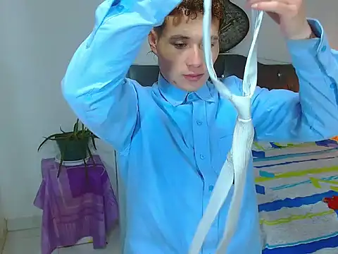  Santi2 online show from April 5, 12:30 am