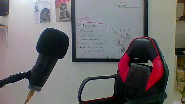Snapshot of charles_king chatting on May 5, 4:37 pm charles king online show from May 5, 4:37 pm