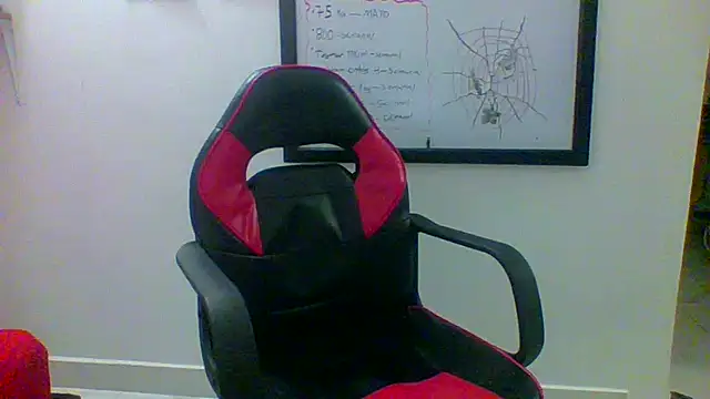 Snapshot of charles_king chatting on May 16, 12:07 am charles king online show from May 16, 12:07 am
