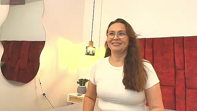 Snapshot of _Monaliza_ chatting on July 6, 12:24 pm Monaliza online show from July 6, 12:24 pm