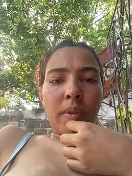 allyson-cute03 online show from March 12, 8:15 pm