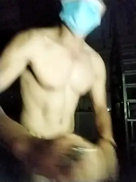 Snapshot of traiwe06 chatting on March 2, 8:10 am traiwe06 online show from March 2, 8:10 am