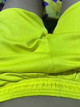 hoang15075 online show from March 1, 1:02 pm