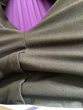 hoang15075 online show from March 23, 1:42 am