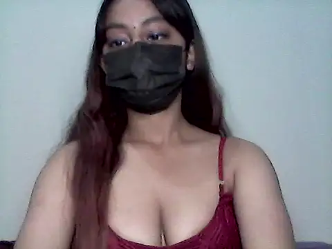 boldxx G online show from April 5, 11:40 am