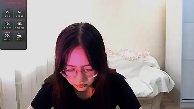 SolvedGlobe online show from June 18, 1:04 pm