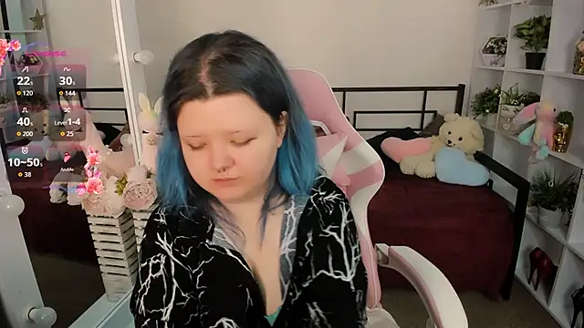 Lunaar  online show from April 20, 5:43 am