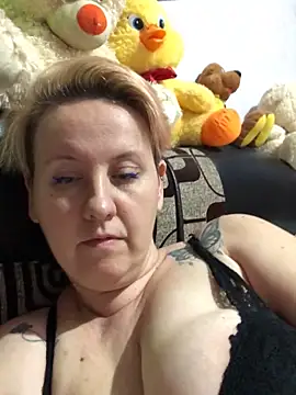 SofiaAmour online show from March 28, 7:02 pm