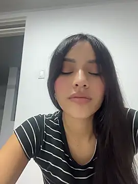 Mia-villalobos online show from June 29, 11:27 pm