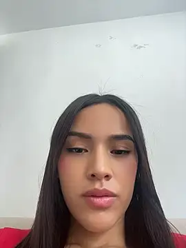 Mia-villalobos online show from July 4, 5:19 pm