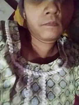 Hottie  baby online show from March 1, 2:08 pm