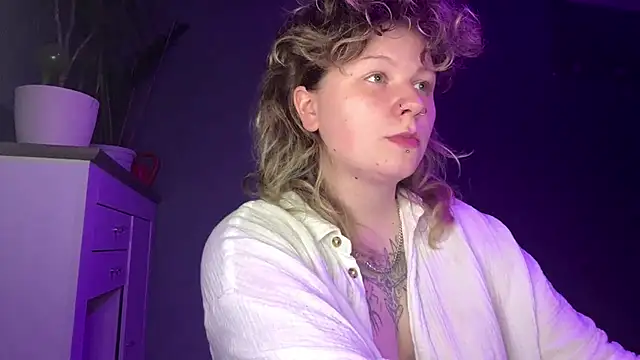 YoungAlina online show from July 11, 9:16 pm