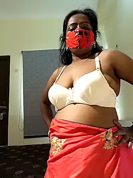 Snapshot of misti-boudii chatting on May 7, 2:17 am misti-boudii online show from May 7, 2:17 am