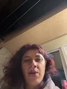 MommySexxy23 online show from April 4, 7:44 pm