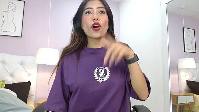 Cataleyaa23 online show from April 16, 7:25 pm