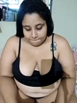 gordinhafogosaa online show from April 11, 8:46 pm