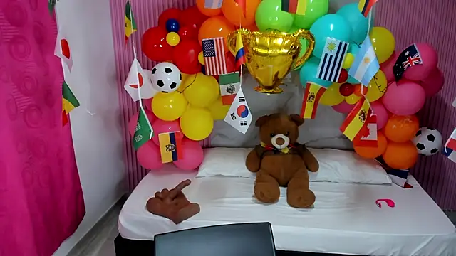 Mily17  online show from June 30, 11:11 am