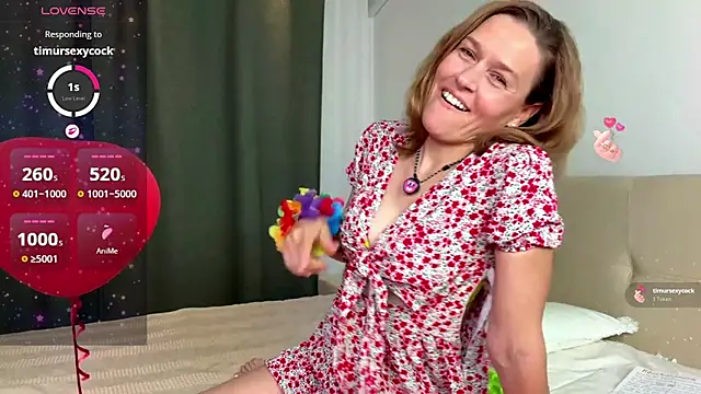 Lizacams online show from June 29, 4:40 pm