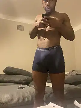 Snapshot of MidwestMandingo9 chatting on March 1, 3:19 am MidwestMandingo9 online show from March 1, 3:19 am