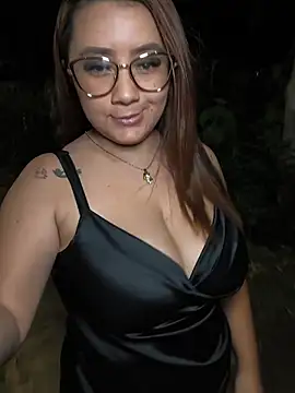 maleja smmith online show from March 27, 5:13 am