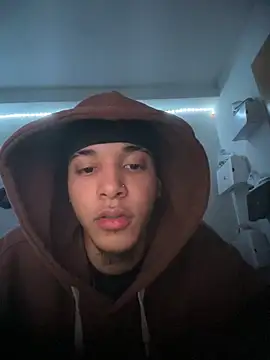 Snapshot of 1lwkey chatting on March 2, 3:30 am 1lwkey online show from March 2, 3:30 am