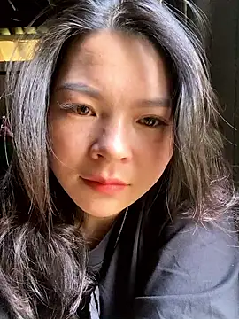 Snapshot of Annhiene chatting on March 3, 3:56 am Annhiene online show from March 3, 3:56 am