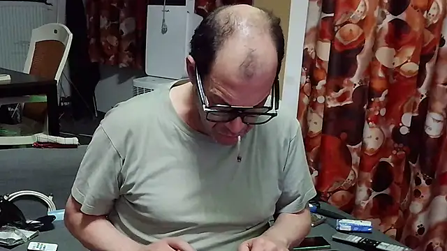 lovious69 online show from April 26, 10:07 pm