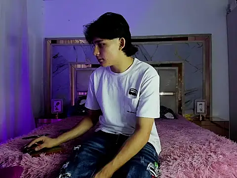 monky 0002 online show from March 26, 3:12 am