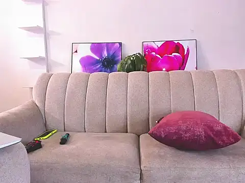 monky 0002 online show from March 27, 4:18 pm