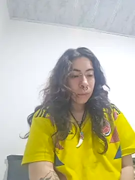 Snapshot of Moonandzukko chatting on March 31, 12:12 am Moonandzukko online show from March 31, 12:12 am