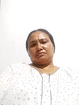 Snapshot of Rashi_bhabi chatting on May 9, 1:49 pm Rashi bhabi online show from May 9, 1:49 pm