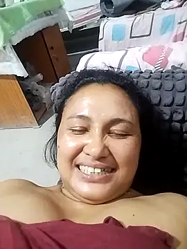 Snapshot of Rashi_bhabi chatting on May 18, 9:26 am Rashi bhabi online show from May 18, 9:26 am