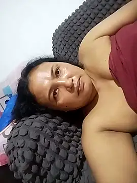 Snapshot of Rashi_bhabi chatting on June 4, 9:15 am Rashi bhabi online show from June 4, 9:15 am