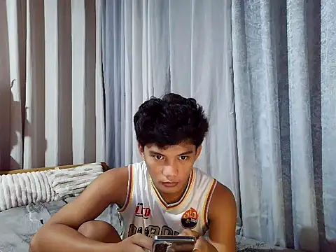 Snapshot of marksurelyhard chatting on March 2, 6:58 am marksurelyhard online show from March 2, 6:58 am