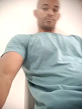 jovem30cm online show from March 1, 6:54 pm