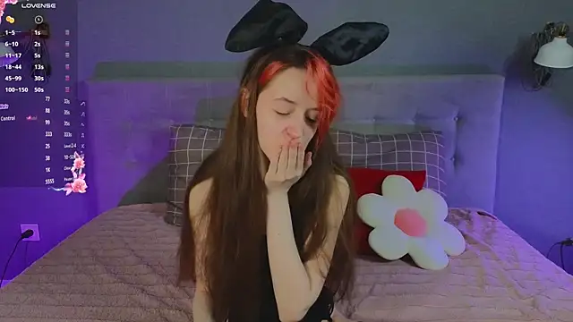 stelamontis online show from April 5, 4:53 am