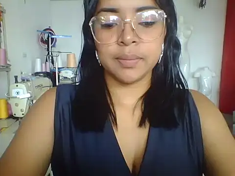 Babyfull lips online show from March 3, 2:12 pm