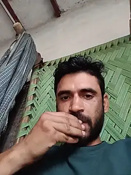 Snapshot of gauravsexy chatting on June 13, 12:41 am gauravsexy online show from June 13, 12:41 am