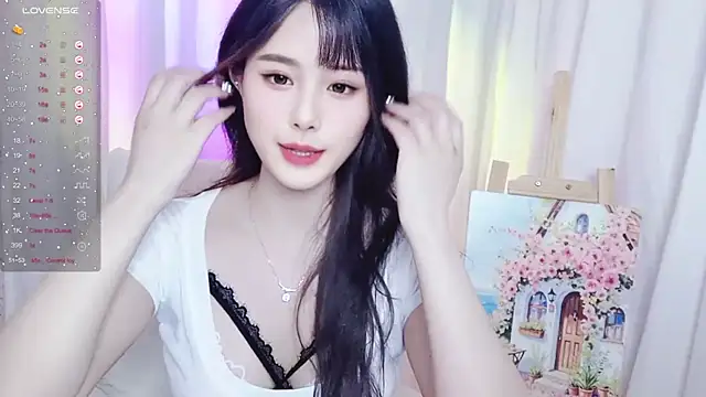 Snapshot of Mia_168 chatting on May 18, 9:31 pm Mia 168 online show from May 18, 9:31 pm