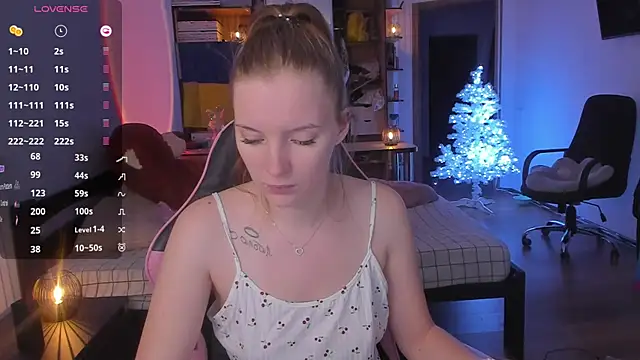 Mary Blu online show from December 21, 11:28 am