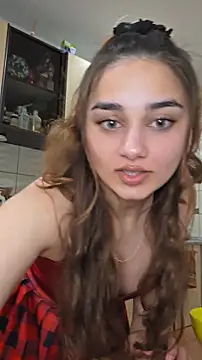 Snapshot of KatarinaHeaven chatting on April 23, 7:27 pm KatarinaHeaven online show from April 23, 7:27 pm
