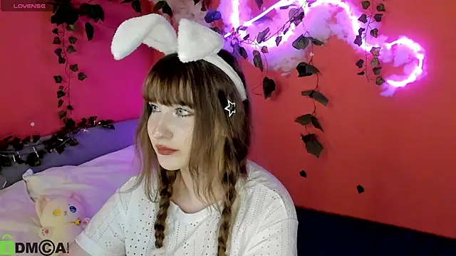 moonlight  67 online show from April 15, 11:28 am