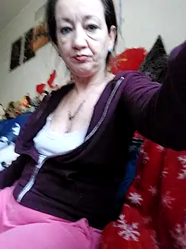 anayss17 online show from April 13, 4:18 am