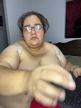 marianacooper12 online show from March 7, 5:59 am