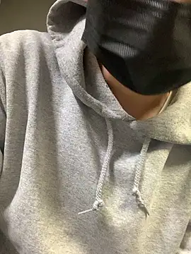 Snapshot of moon_blue199x chatting on March 3, 2:01 pm moon blue199x online show from March 3, 2:01 pm