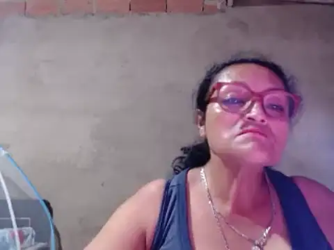Snapshot of _BellaNocturna chatting on May 23, 1:55 am BellaNocturna online show from May 23, 1:55 am