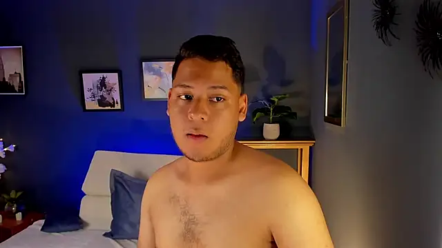 Akon 2XXX online show from March 24, 4:01 pm