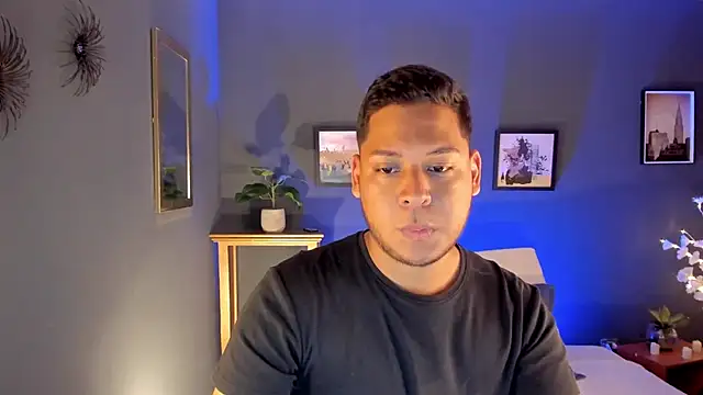 Akon 2XXX online show from March 26, 6:46 pm