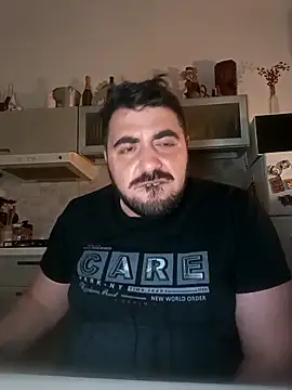 bear skinny online show from March 10, 5:12 am